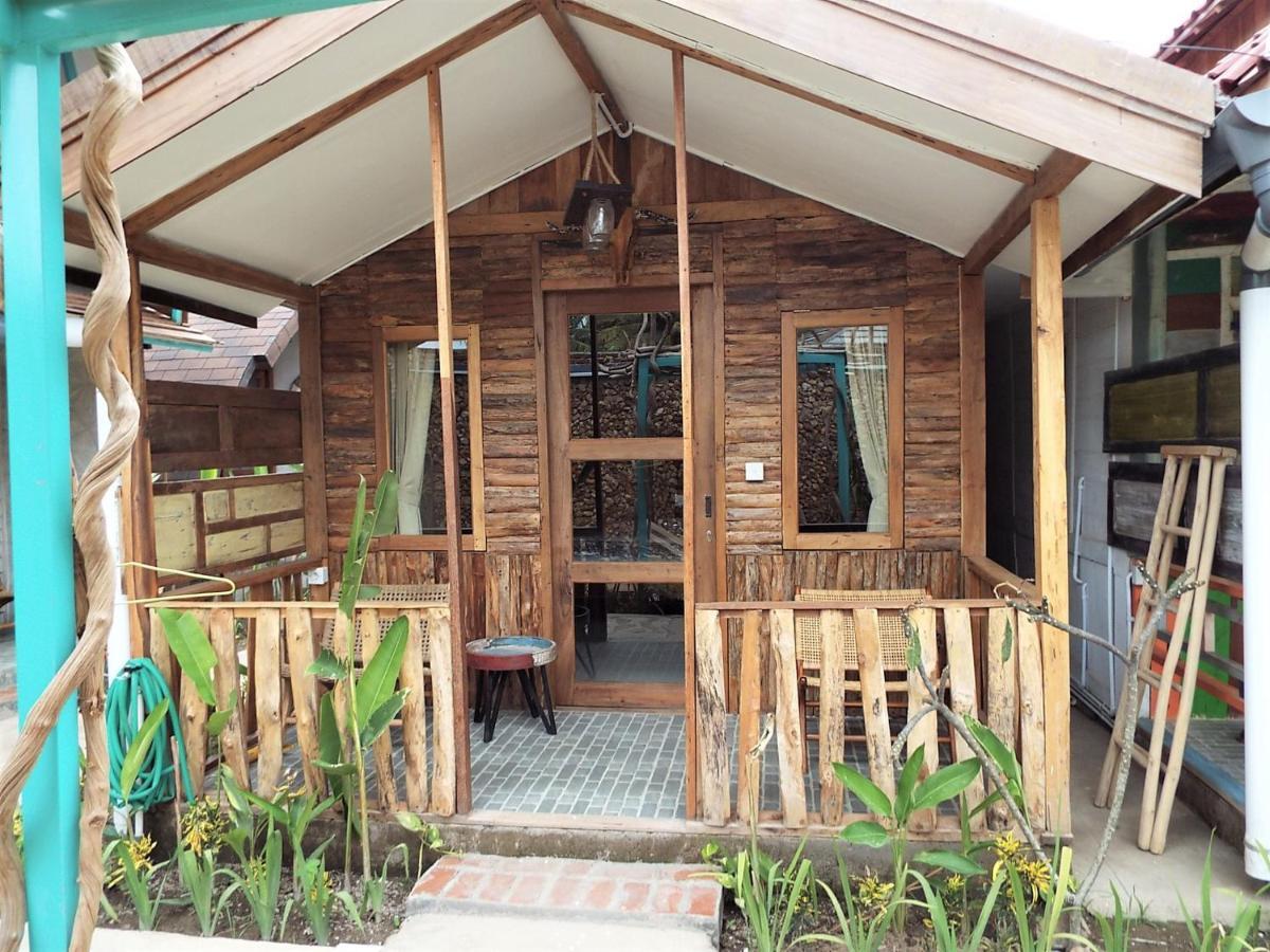 贝鲁加曼达利卡酒店 Kuta  外观 照片