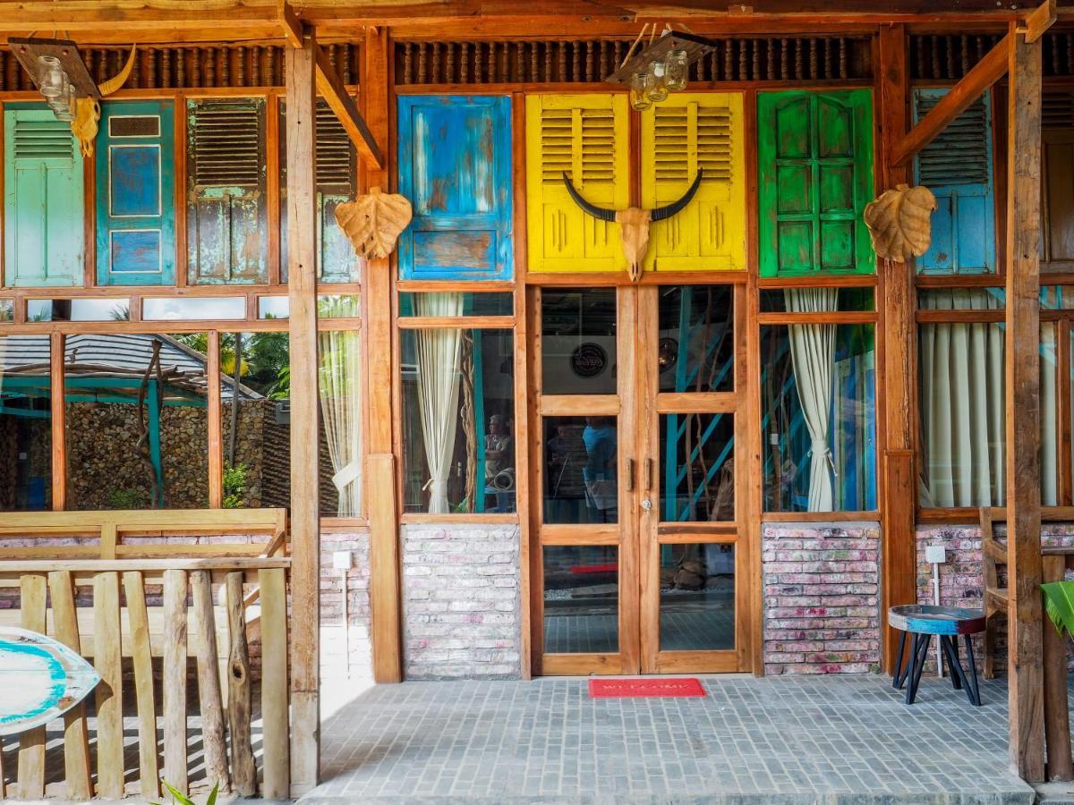 贝鲁加曼达利卡酒店 Kuta  外观 照片